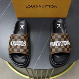 Picture of Louis Vuitton Slippers _SKULVsz38-45hnh0441965